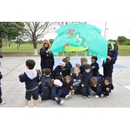 El jardín celebró el  inicio de la primavera y el día del estudiante
